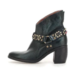 STIEFEL RORY