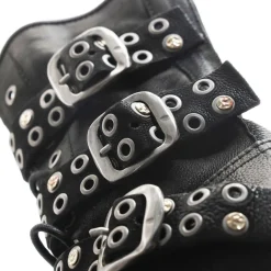 STIEFELETTEN ATTALLA