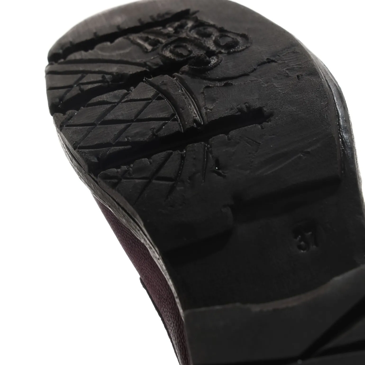 STIEFELETTEN ATTALLA