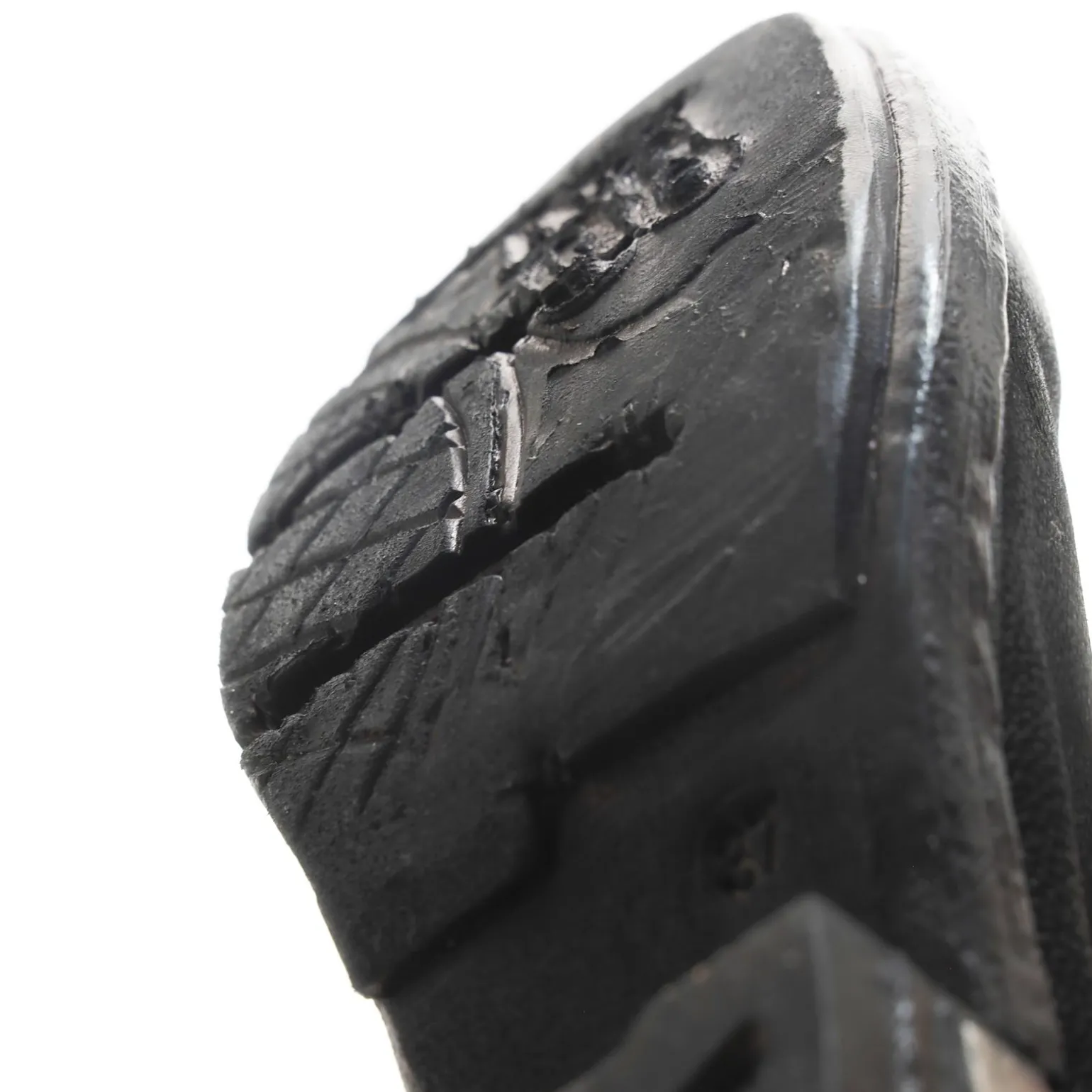 STIEFELETTEN ATTALLA