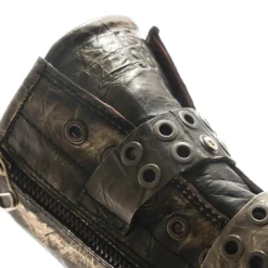 STIEFELETTEN ATTALLA