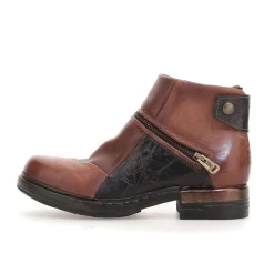 STIEFELETTEN AVOCA
