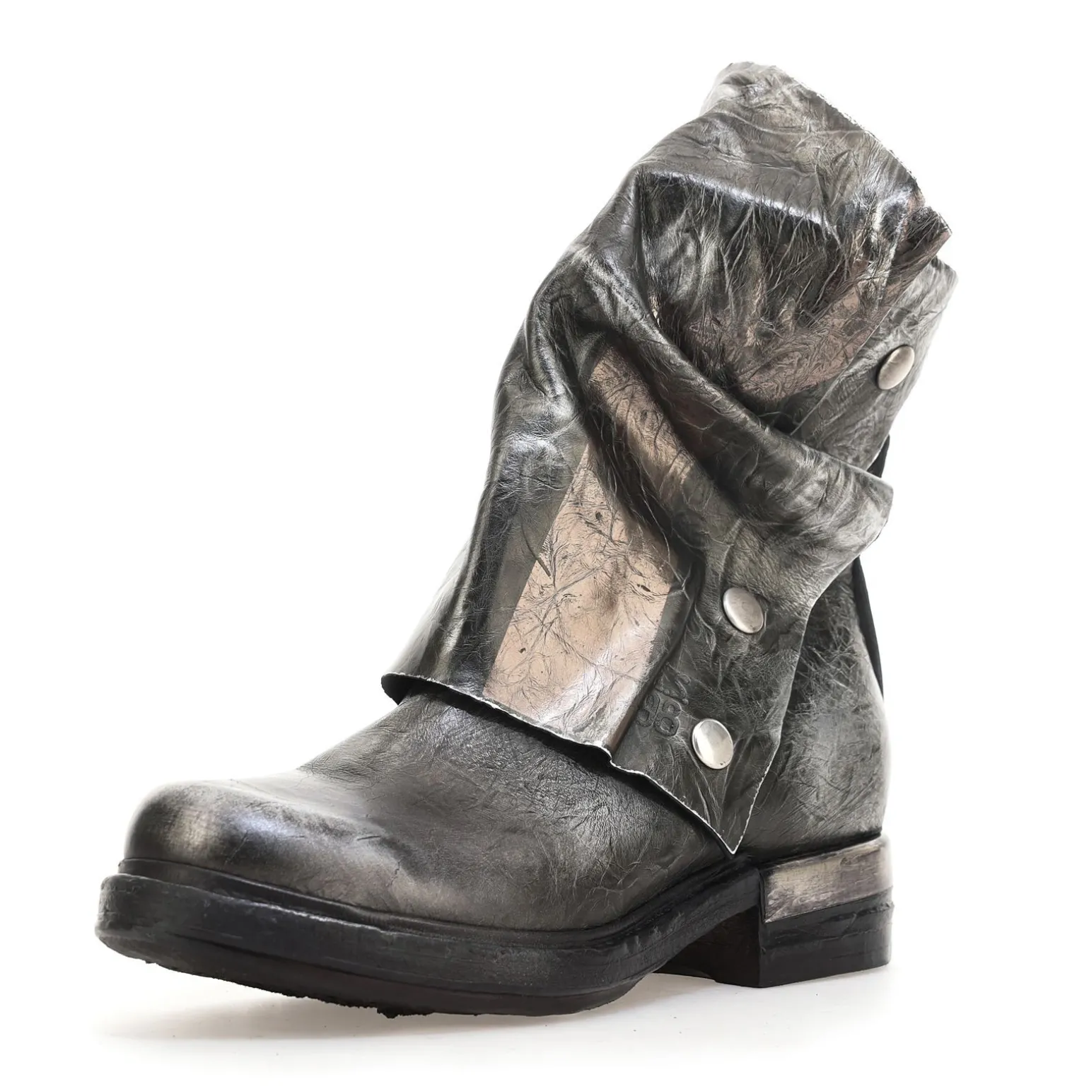 STIEFELETTEN AZUSA