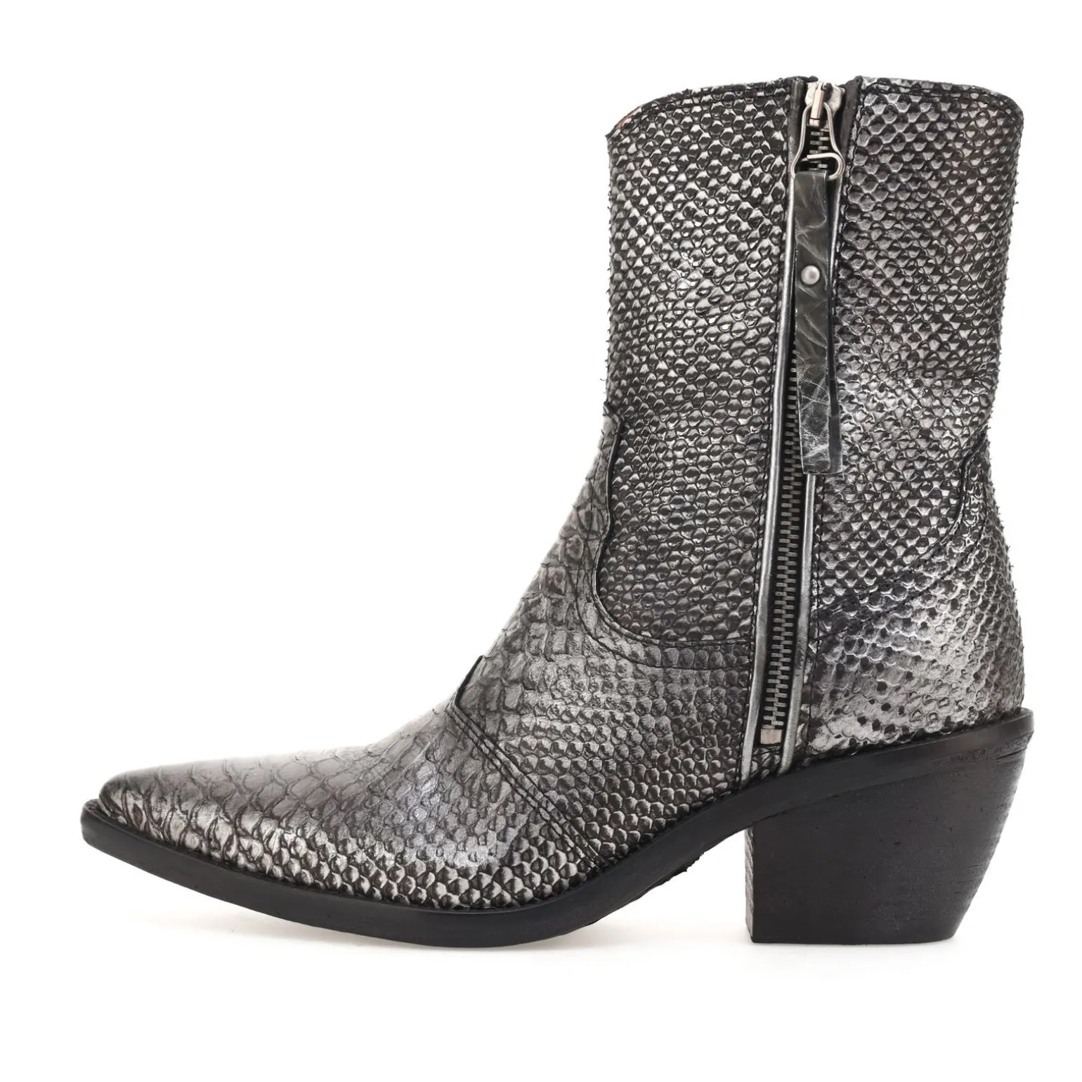 STIEFELETTEN CALEA