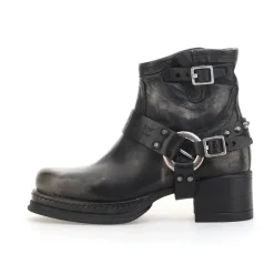 STIEFELETTEN CASAS