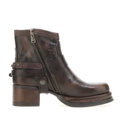STIEFELETTEN CASAS