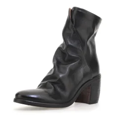 STIEFELETTEN ROMY