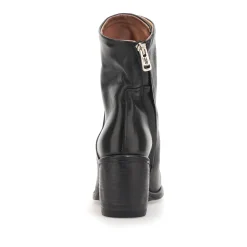 STIEFELETTEN ROMY