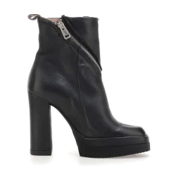 STIEFELETTEN VELMA